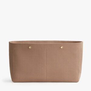 Cuyana Classic Easy Tote Insert Cappuccino
